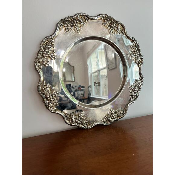 Godinger GSA Silver Art Co. Ltd. Silver Plate 13” Tray grape designs - Picture 1 of 5